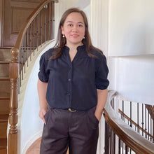 Load image into Gallery viewer, CARMIE BLOUSE 0002-BLACK