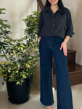Load image into Gallery viewer, ANGELINE BLOUSE 0002 - PLAIN COTTON BLACK(LOOSE FIT)