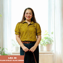 Load image into Gallery viewer, LEA BLOUSE 0038-EYELET OLIVE GREEN