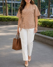 Load image into Gallery viewer, ANDREA  BLOUSE 0001 - PLAIN MOCHA