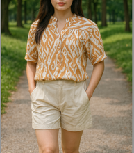 Load image into Gallery viewer, CLAIRE BLOUSE 0167